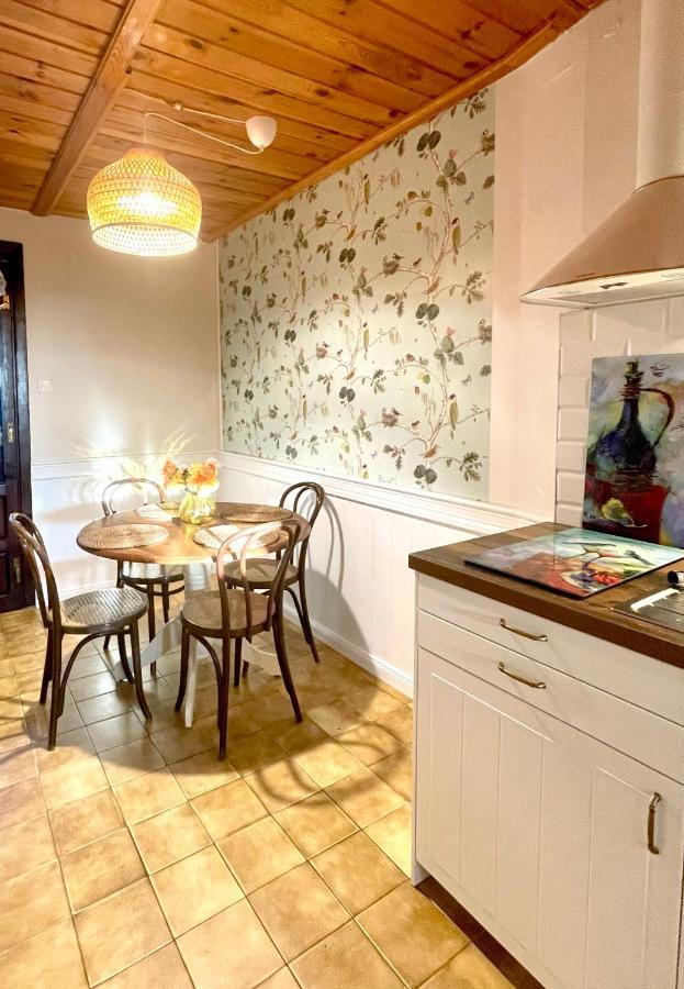 Вилла Apple Tree House Lubin  Экстерьер фото