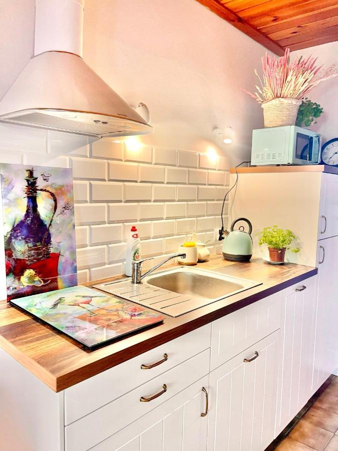Вилла Apple Tree House Lubin  Экстерьер фото