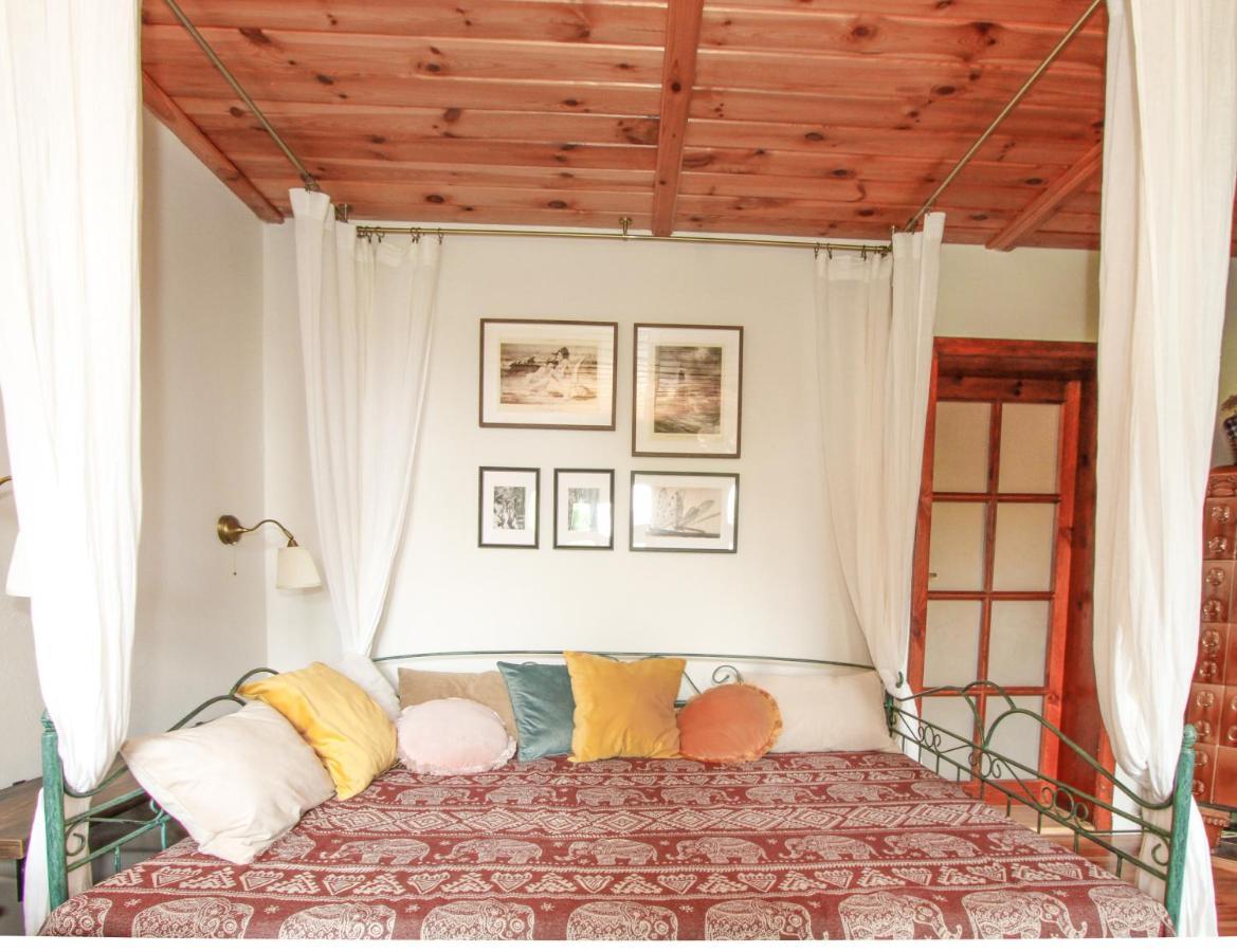 Вилла Apple Tree House Lubin  Экстерьер фото