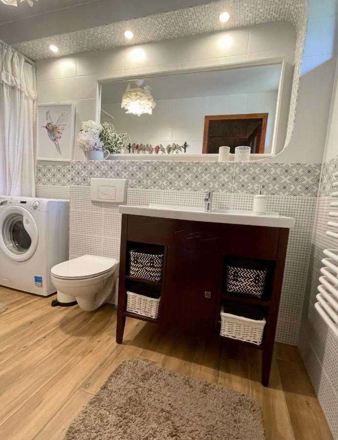 Вилла Apple Tree House Lubin  Экстерьер фото